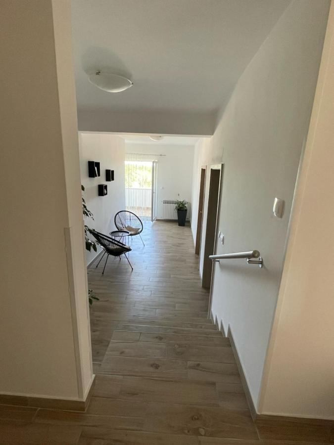 Apartman Varea Лижнян Экстерьер фото